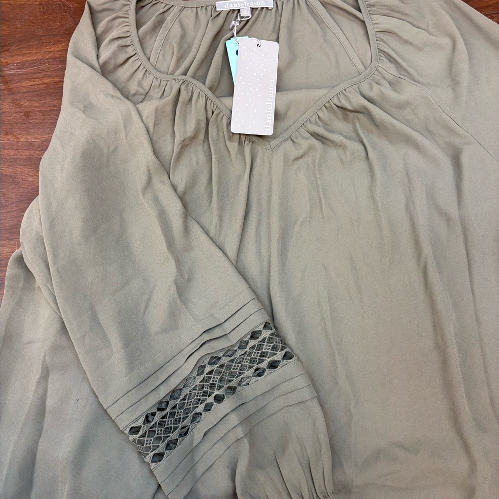 Earthbound Olive Women's Blouse with Sleeve Detail